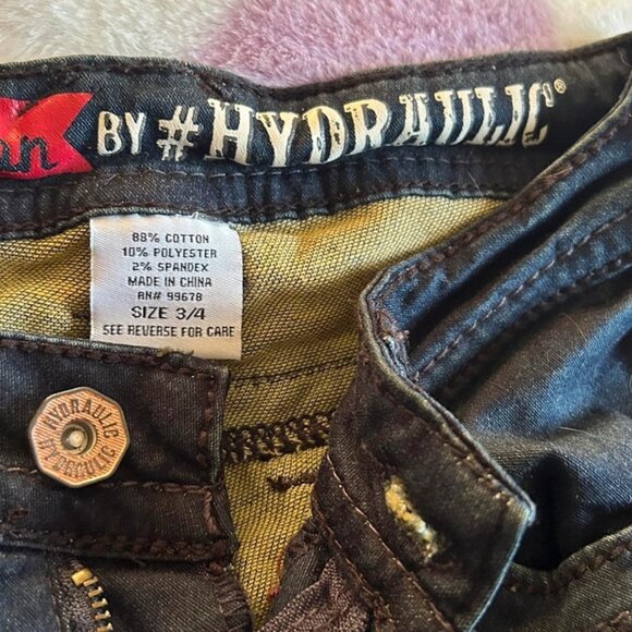 Dark washed, blue, low rise Hydraulic jeans with bootcut bottoms - Picture 2 of 3